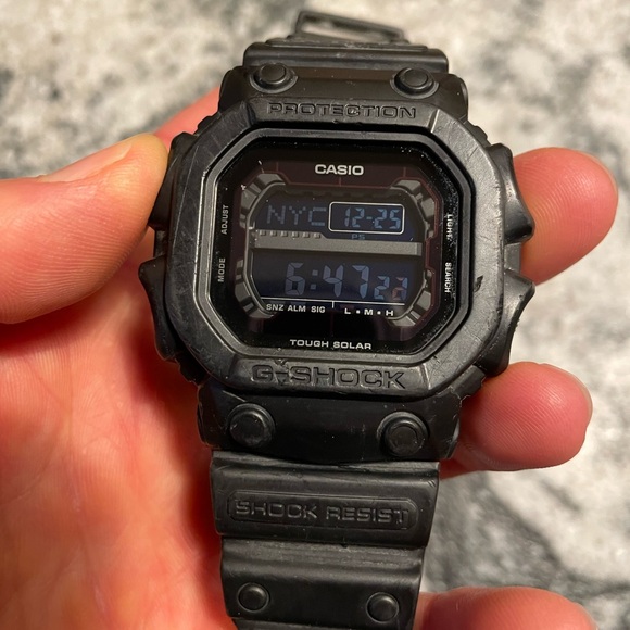 Men’s g shock watch - Picture 2 of 6